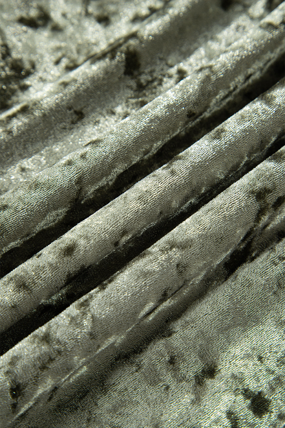 Jungle Green Plus Size Velvet Babydoll Mini Dress with Puff Sleeve